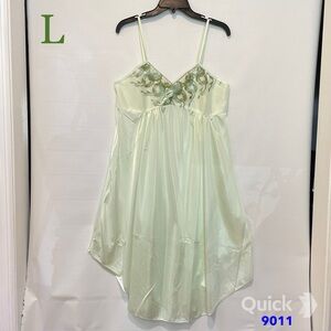 L - NWT Light Green Sleeveless Dolly Nightgown